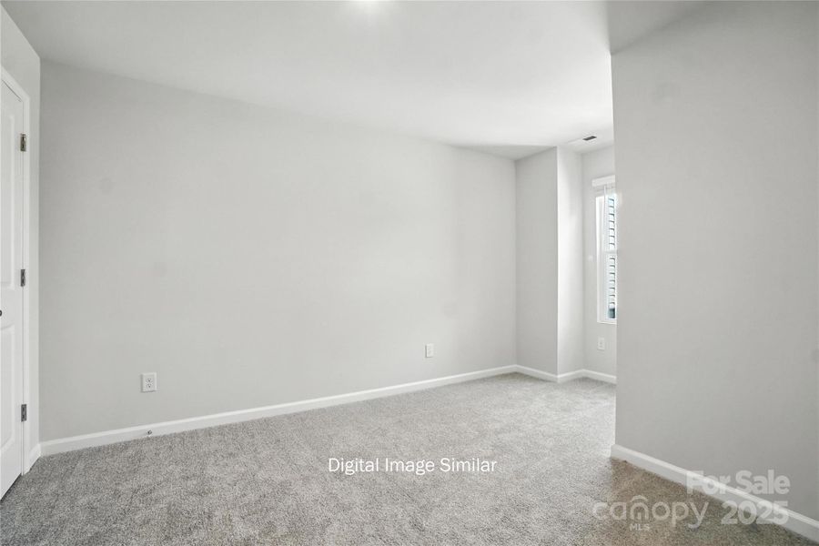 Spacious, unfurnished interior of a new home in , Charlotte (Image 7).