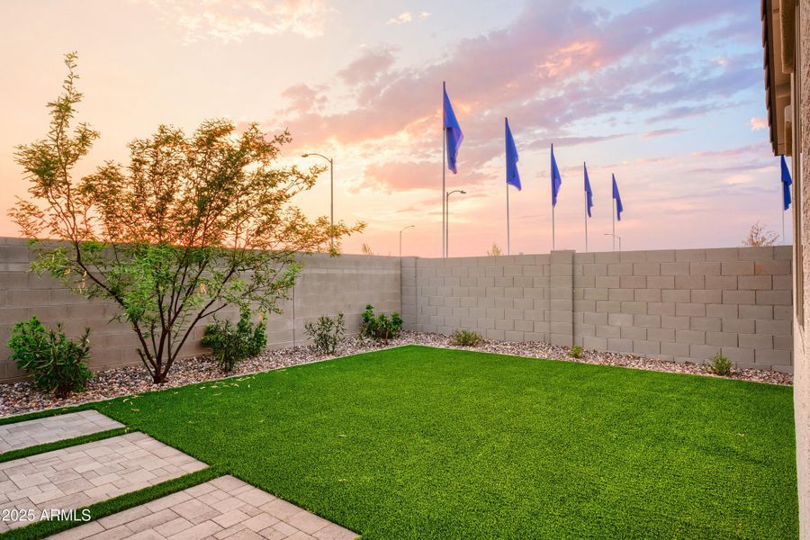 SAMPLE BACK YARD SAMPLE BACK YARD