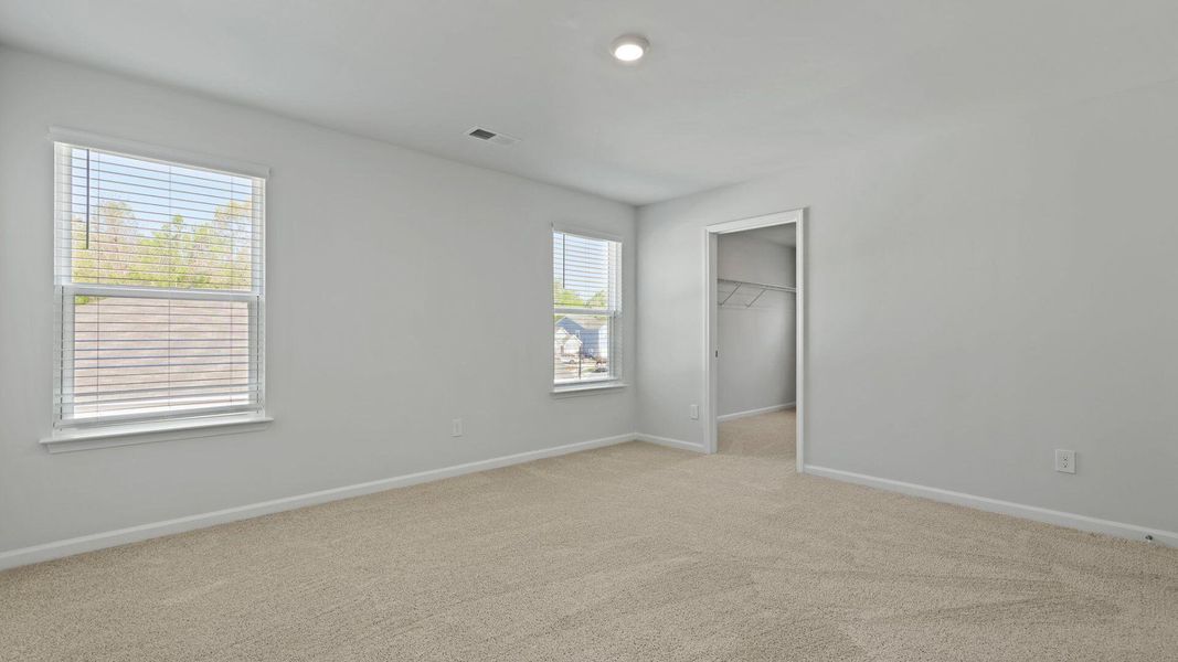 Spacious, unfurnished interior of a new home in Huggins Hill, Manning (Image 15).