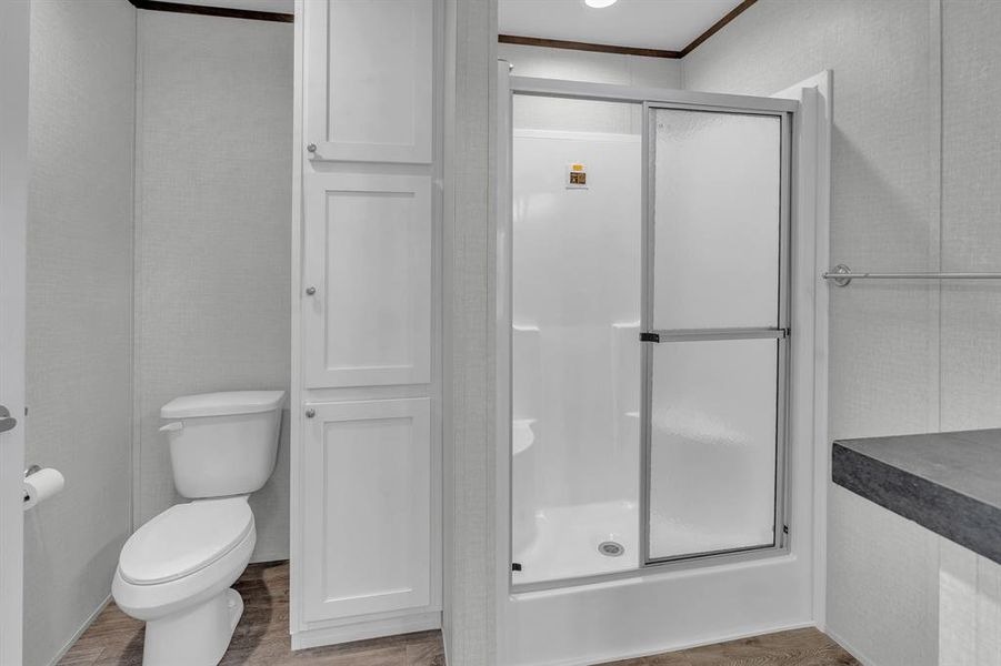Furnished interior view inside a new home in , Granbury (Image 10).