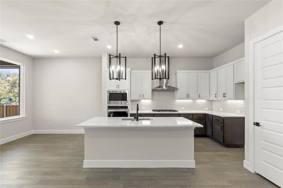 Furnished interior view inside a new home in The Highlands, Rockwall (Image 6).