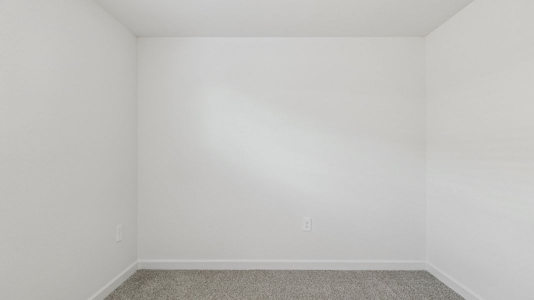Representative unfurnished interior of a home built from the Gaven by D.R. Horton in Del Rio Ranch, Avondale (Image 25).