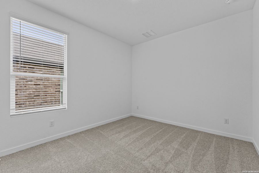 Spacious, unfurnished interior of a new home in Grace Valley, Marion (Image 23).