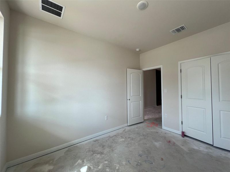 In-progress construction of a new home in Rolling Glen, Hutto, TX (Image 15).