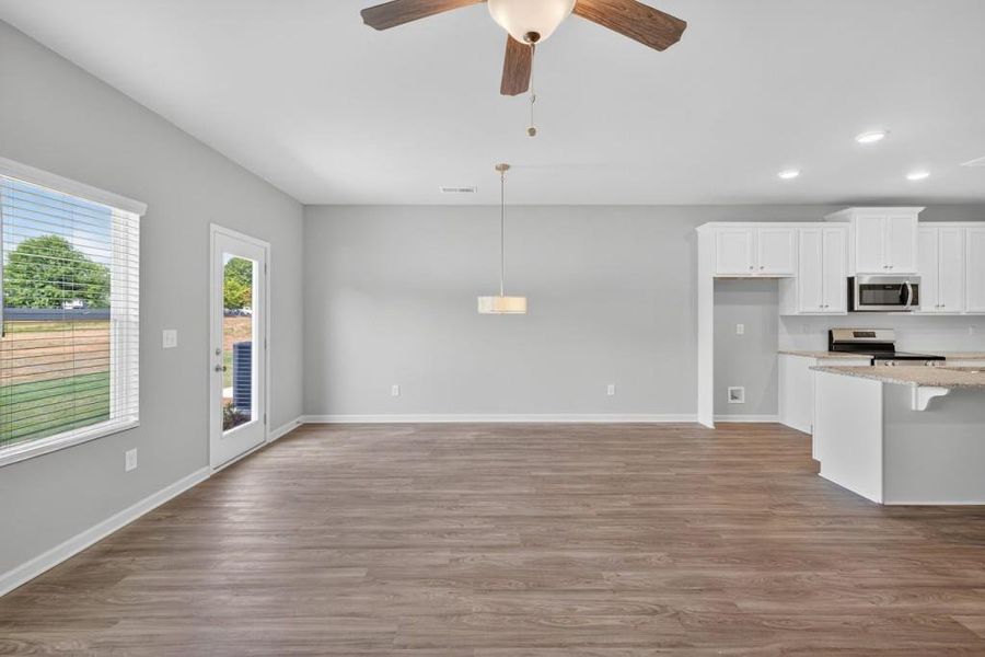 Spacious, unfurnished interior of a new home in The Reserve at Clocktower, Douglasville (Image 15).