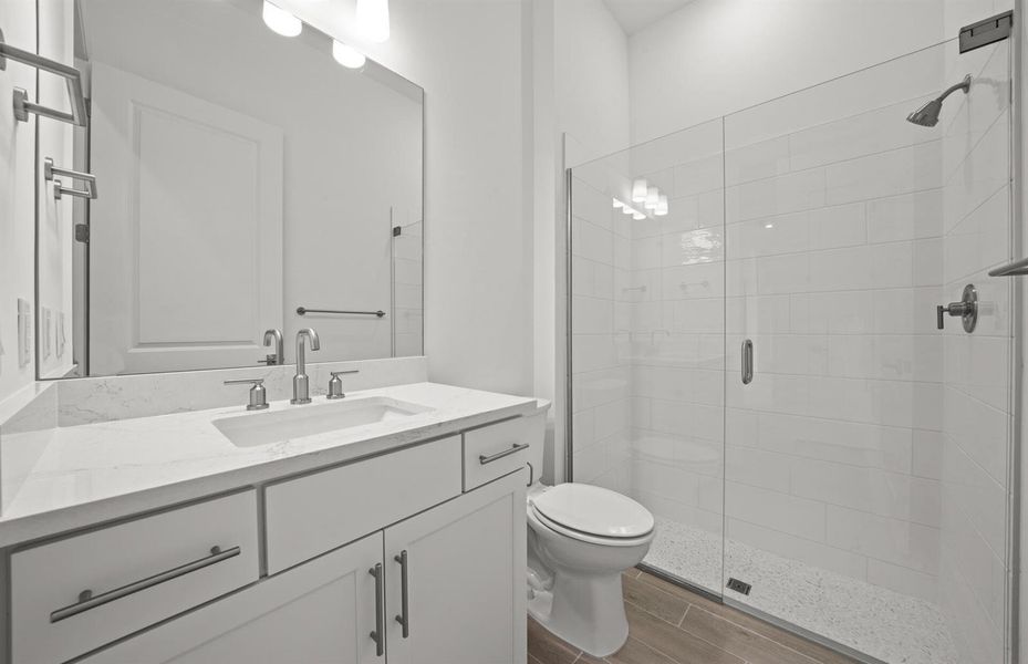 SWFL_DV_TER_25800_Stardom_bath 2 SWFL_DV_TER_25800_Stardom_bath 2
