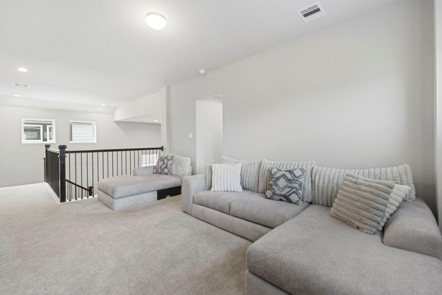 Furnished interior view inside a new home in Edgewood Village, Houston (Image 4). Furnished interior view inside a new home in Edgewood Village, Houston (Image 4).