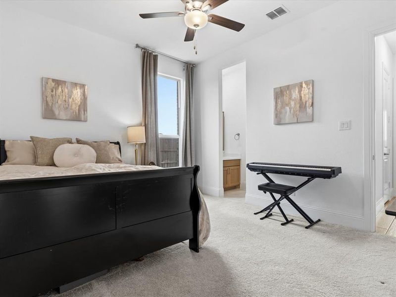Furnished interior view inside a new home in Gean Estates, Keller (Image 32).