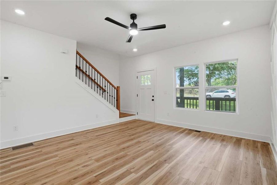 Spacious, unfurnished interior of a new home in , Atlanta (Image 21).
