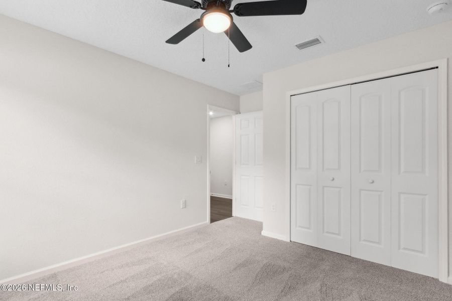 Spacious, unfurnished interior of a new home in , Jacksonville (Image 27).