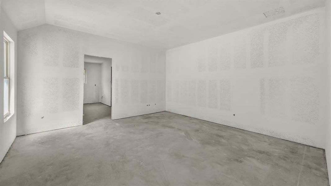 Image 6 of a home in .