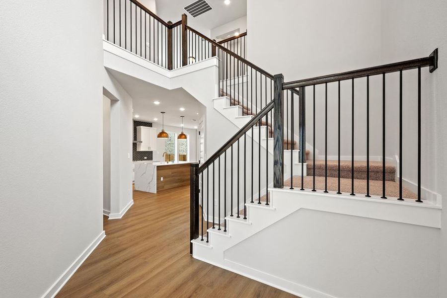 Spacious, unfurnished interior of a new home in Heritage, Dripping Springs (Image 39).