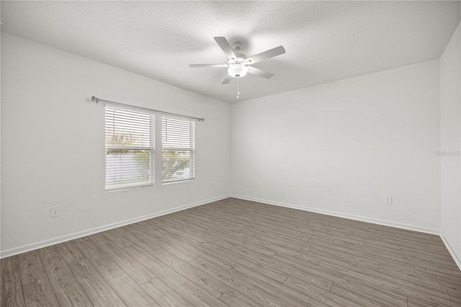 Spacious, unfurnished interior of a new home in , Ocala (Image 18).