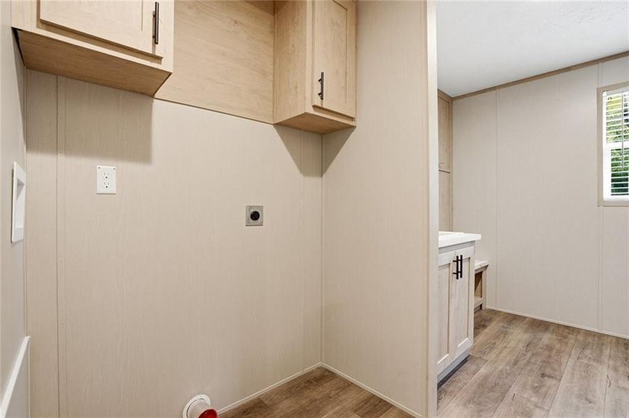 Spacious, unfurnished interior of a new home in , Gainesville (Image 18). Spacious, unfurnished interior of a new home in , Gainesville (Image 18).