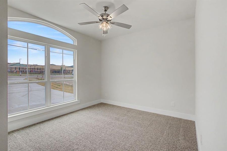 Spacious, unfurnished interior of a new home in , Dallas (Image 23).