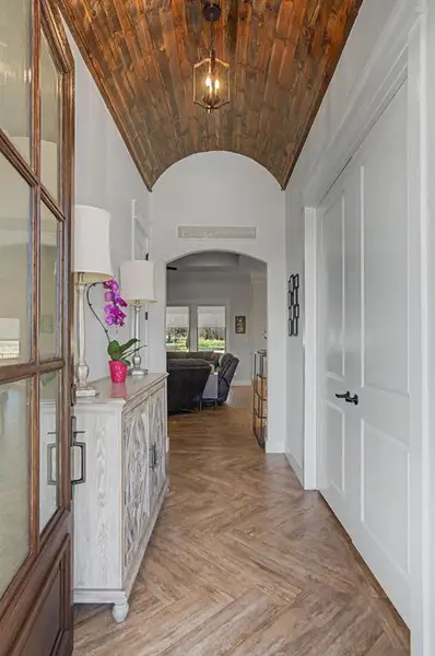 Furnished interior view inside a new home in Kessler Farms, Brock (Image 9).