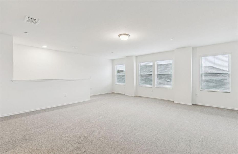 Spacious game room on second level