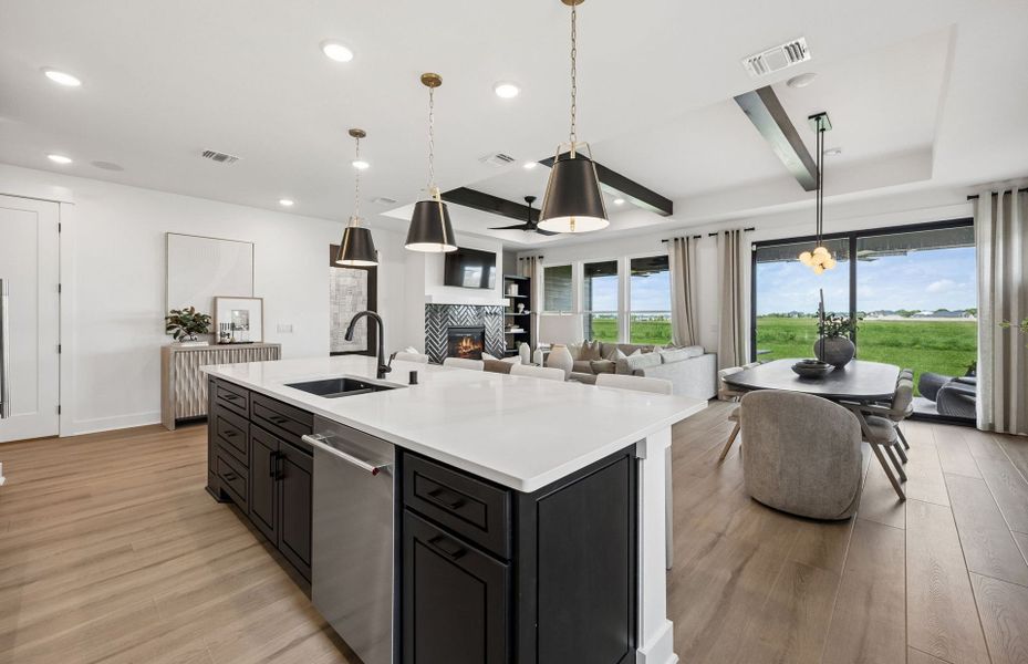 Representative furnished interior of a home built from the Palmary by Del Webb in Del Webb Sugar Land at Ryehill, Rosenberg (Image 5). Representative furnished interior of a home built from the Palmary by Del Webb in Del Webb Sugar Land at Ryehill, Rosenberg (Image 5).