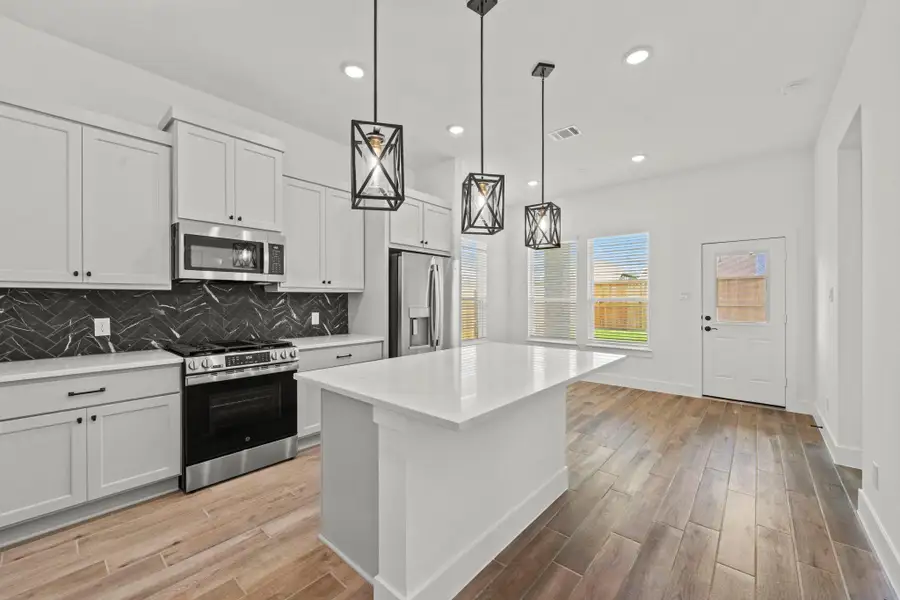 Photos are REPRESENTATIVE of the home /floor plan and are NOT of the actual home.  Selections, features, and room options may vary.