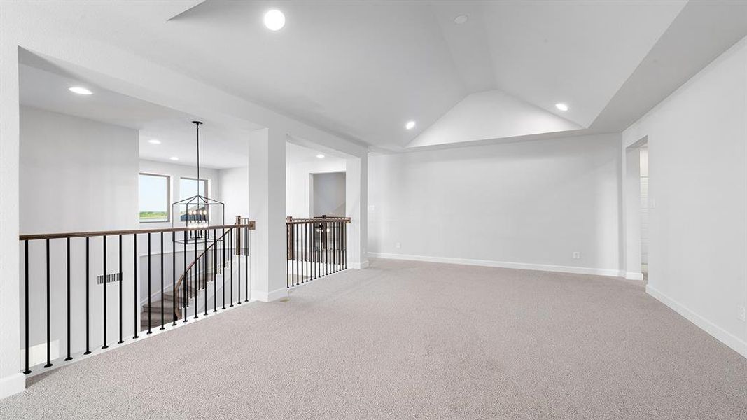 Spacious, unfurnished interior of a new home in Terraces 72', Rockwall (Image 23).