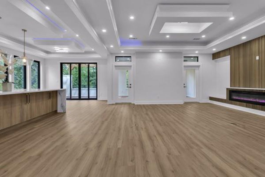 Spacious, unfurnished interior of a new home in , Atlanta (Image 68).
