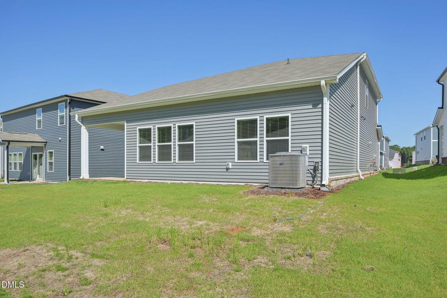 46-web-or-mls-Raleigh - Oak Manor - 713