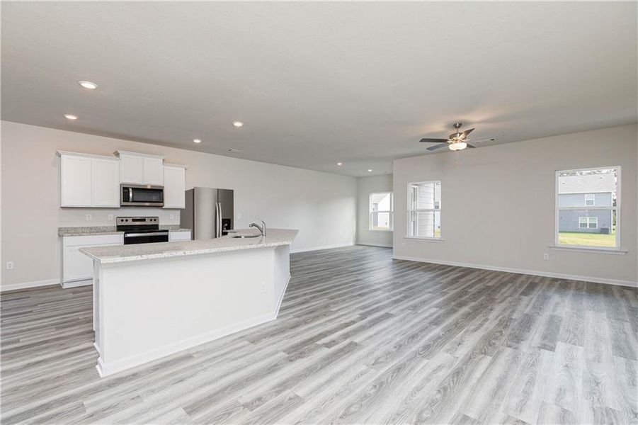 Spacious, unfurnished interior of a new home in , Conyers (Image 15).