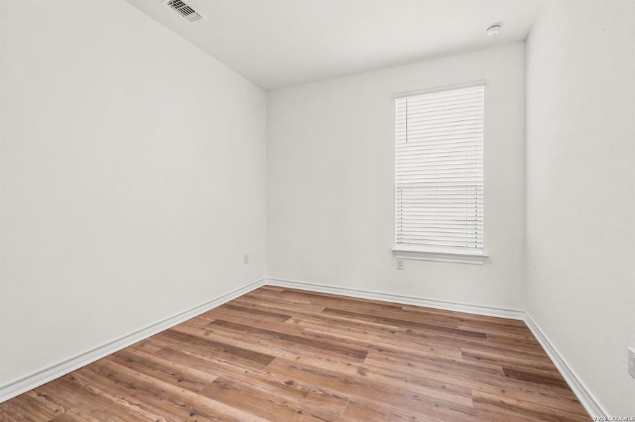 Spacious, unfurnished interior of a new home in , New Braunfels (Image 15).