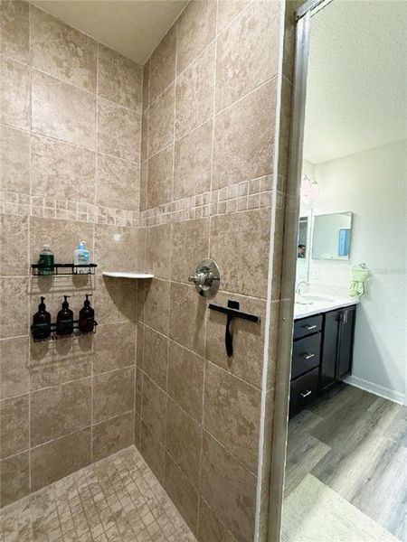 Image 41 of a home in .