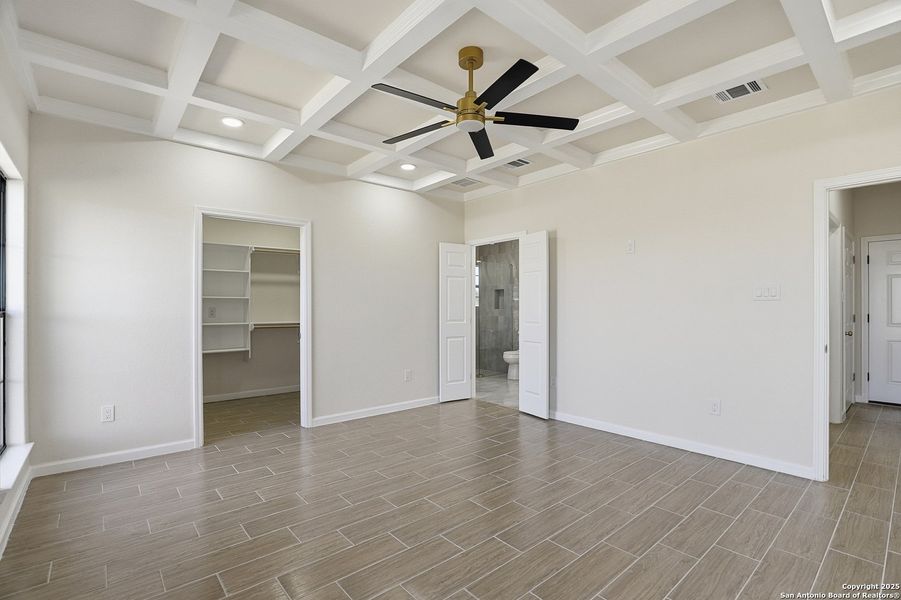 Spacious, unfurnished interior of a new home in , Atascosa (Image 31). Spacious, unfurnished interior of a new home in , Atascosa (Image 31).