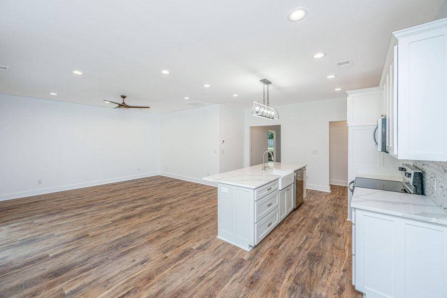 Spacious, unfurnished interior of a new home in , McClellanville (Image 17).