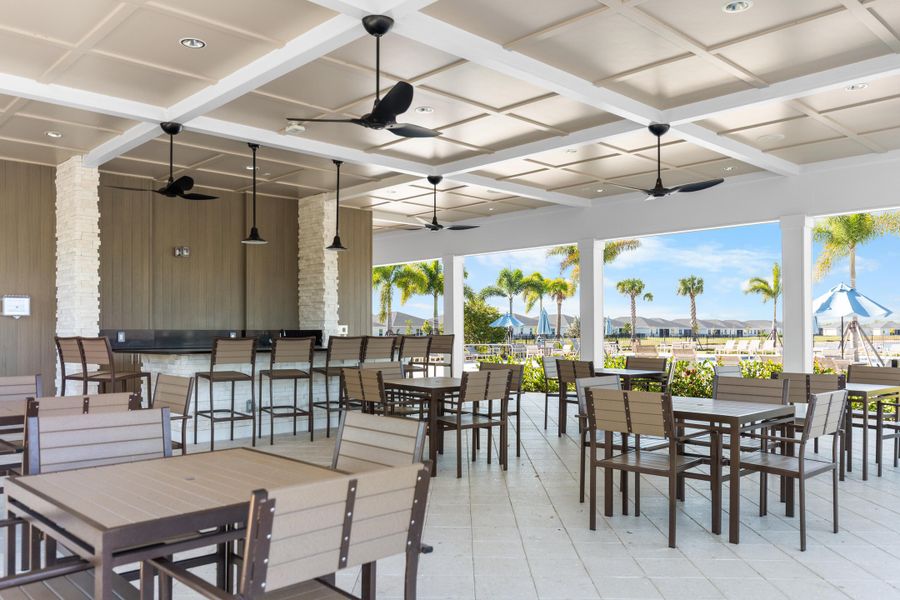 Clubhouse Outdoor Lounge