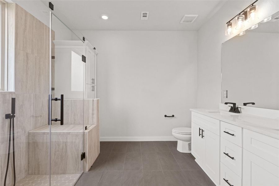 Furnished interior view inside a new home in Crosby Farms, Crosby (Image 7).