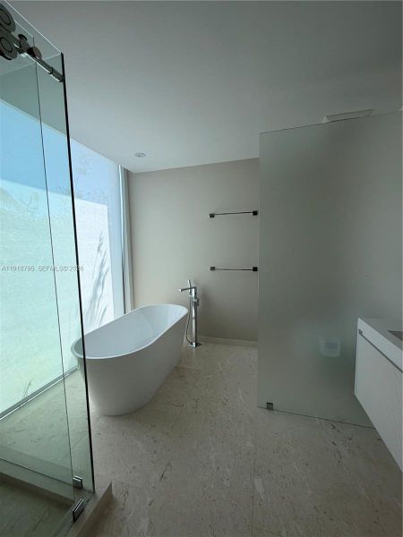 Image 25 of a home in .