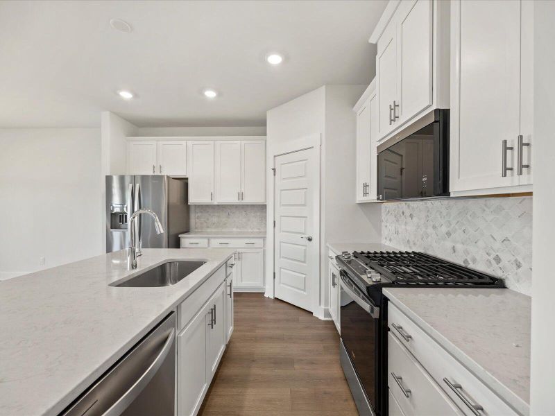 Furnished interior view inside a new home in The Coves at Lakes of Cane Bay, Summerville (Image 7). Furnished interior view inside a new home in The Coves at Lakes of Cane Bay, Summerville (Image 7).