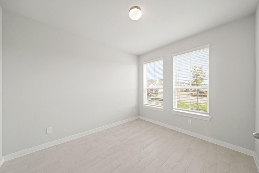 Spacious, unfurnished interior of a new home in Huntington Place, Rosharon (Image 24). Spacious, unfurnished interior of a new home in Huntington Place, Rosharon (Image 24).