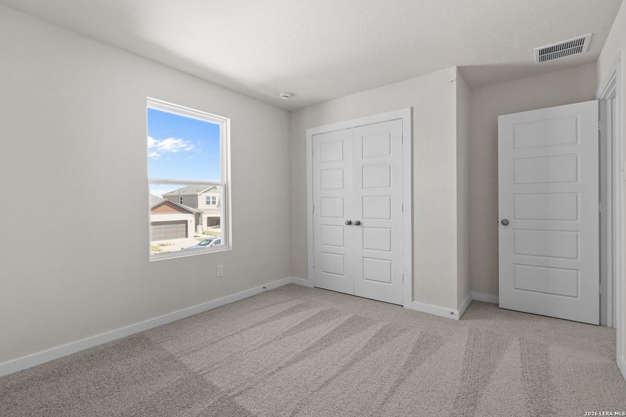 Spacious, unfurnished interior of a new home in Summerlin, San Antonio (Image 19). Spacious, unfurnished interior of a new home in Summerlin, San Antonio (Image 19).