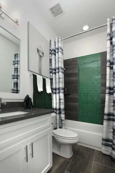 The Lauren II Bath 5