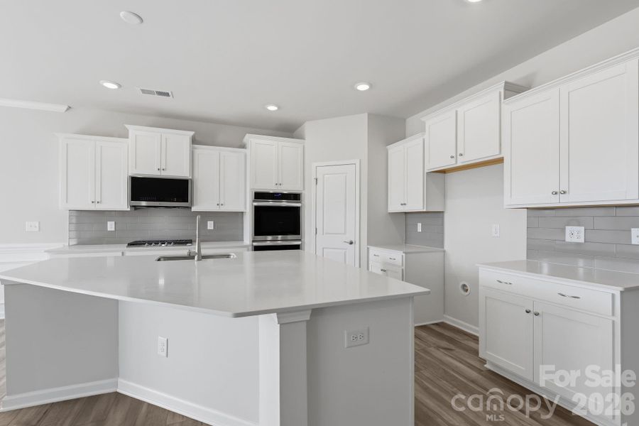 Furnished interior view inside a new home in Roselyn, Lancaster (Image 6).