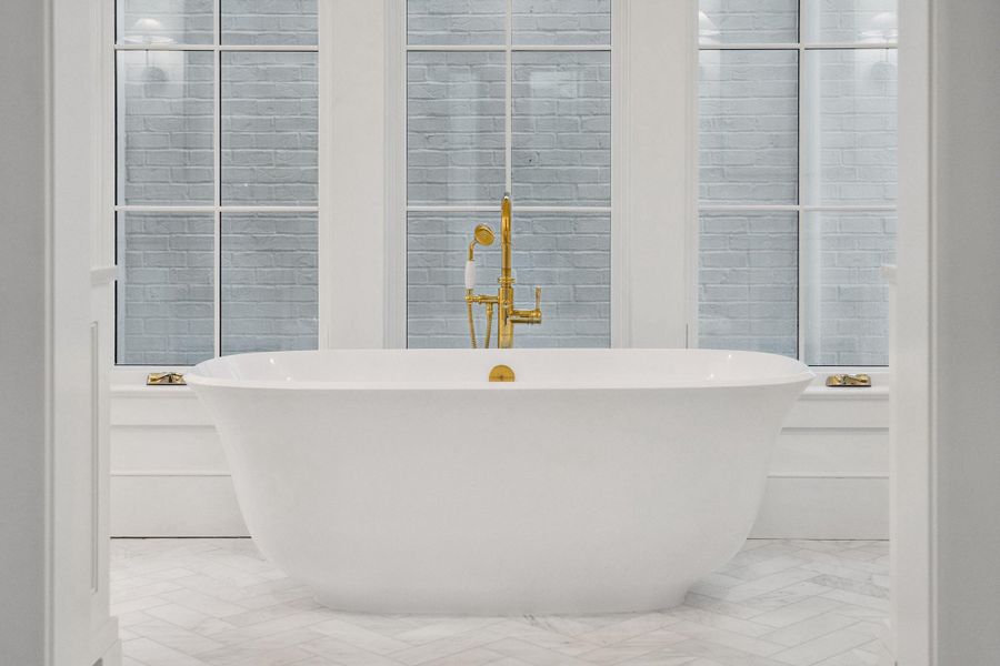 Furnished interior view inside a new home in , Charleston (Image 35).