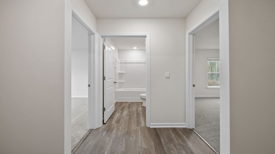 Spacious, unfurnished interior of a new home in Cedar Gap, Fountain Inn (Image 15). Spacious, unfurnished interior of a new home in Cedar Gap, Fountain Inn (Image 15).