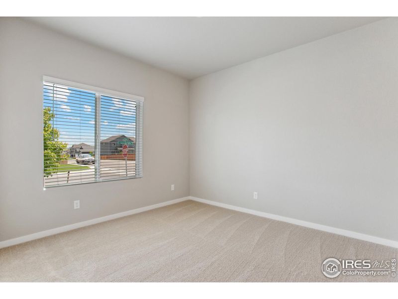Spacious, unfurnished interior of a new home in Hidden Valley Farm, Severance (Image 17).