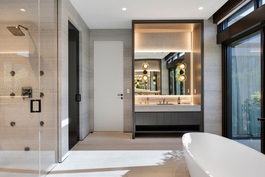 Furnished interior view inside a new home in , Golden Beach (Image 17).