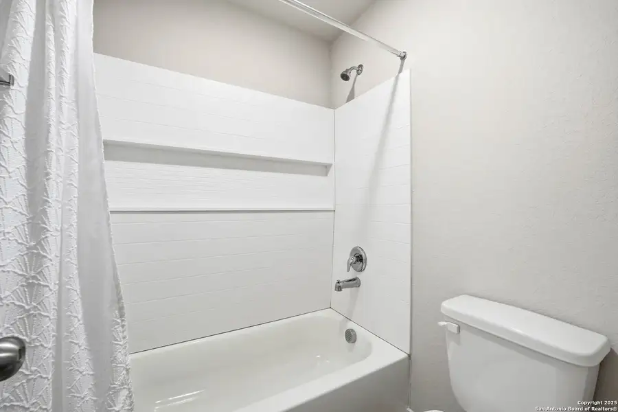 Furnished interior view inside a new home in Abbott Place, St. Hedwig (Image 6).