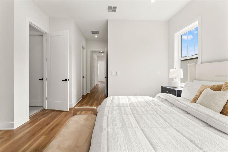 Furnished interior view inside a new home in , Seminole (Image 35).