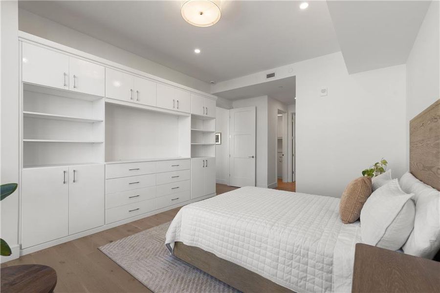 Furnished interior view inside a new home in The Dillon Buckhead, Atlanta (Image 48).