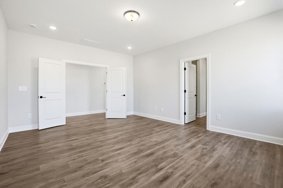 Spacious, unfurnished interior of a new home in Harmony, Harrisburg (Image 51). Spacious, unfurnished interior of a new home in Harmony, Harrisburg (Image 51).