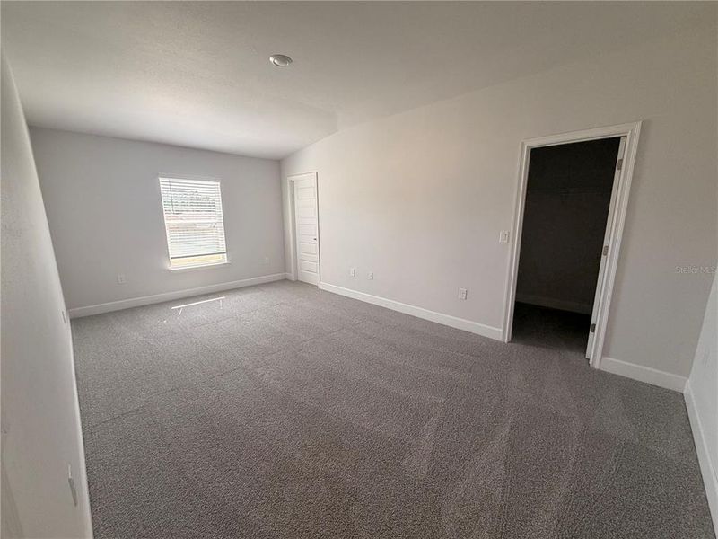 Spacious, unfurnished interior of a new home in Rolling Hills, Bell (Image 18). Spacious, unfurnished interior of a new home in Rolling Hills, Bell (Image 18).