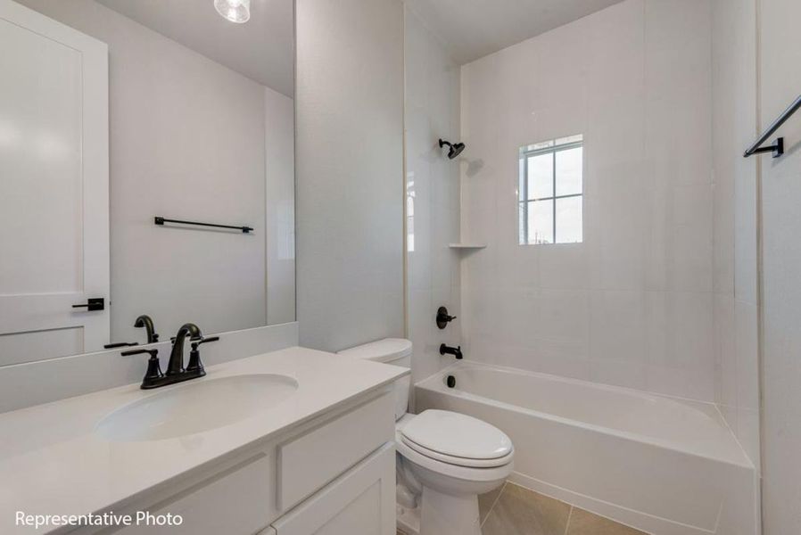 Representative furnished interior of a home built from the Grand Falls by Grand Homes in Monterra, Fate (Image 9).