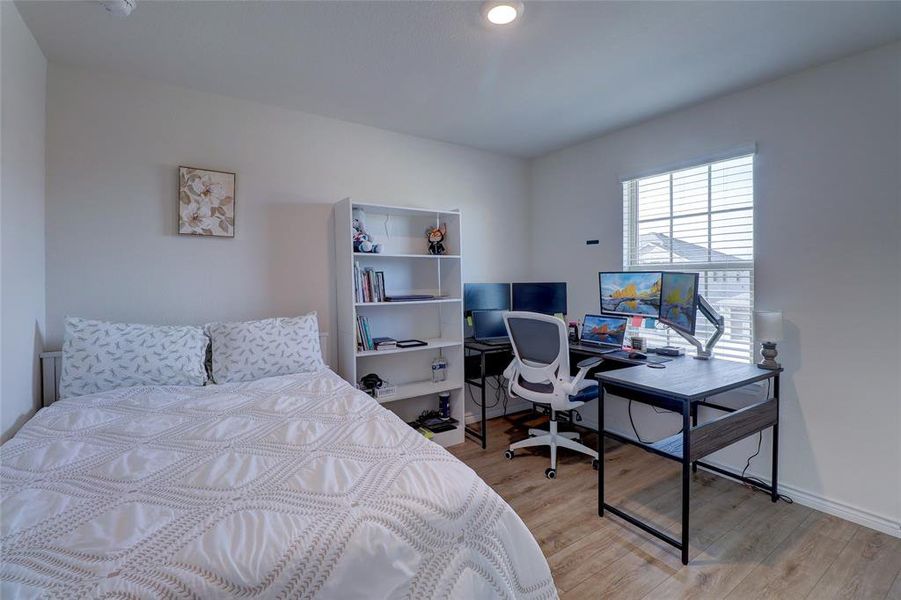 Furnished interior view inside a new home in , McKinney (Image 26). Furnished interior view inside a new home in , McKinney (Image 26).